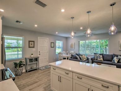 Naples Home 934556
