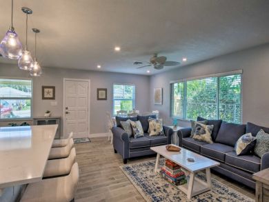 Naples Home 934556