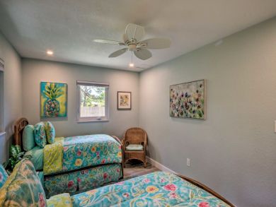 Naples Home 934556