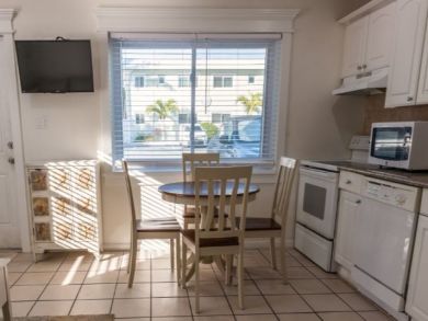 Bradenton Beach Two Bedroom Rental Condo Private Jacuzzi