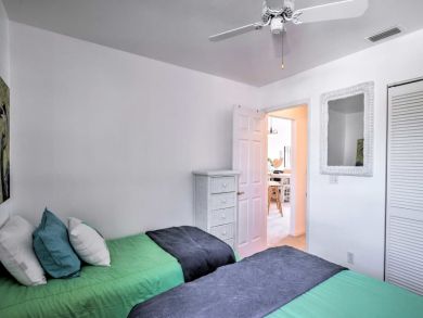 Naples Home 934563