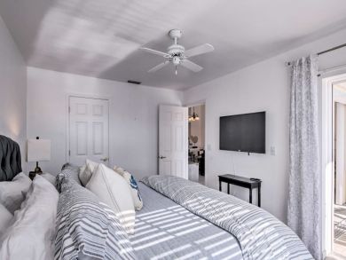 Naples Home 934563