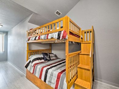 Other Cities  Florida Home 934579