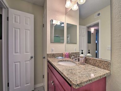 St. Petersburg Home 934604