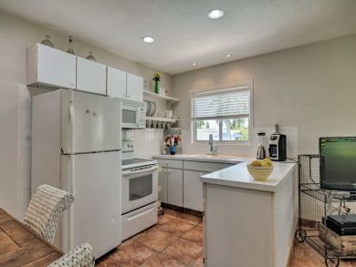 St. Petersburg Home 934616