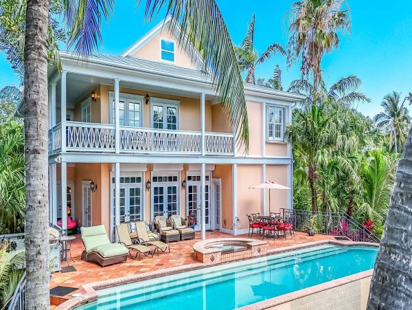 Islamorada Beachfront Four Bedroom Vacation Home