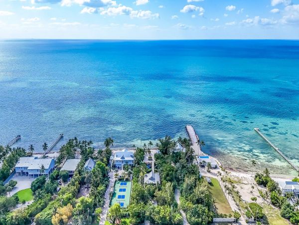 Islamorada Beachfront Four Bedroom Vacation Home