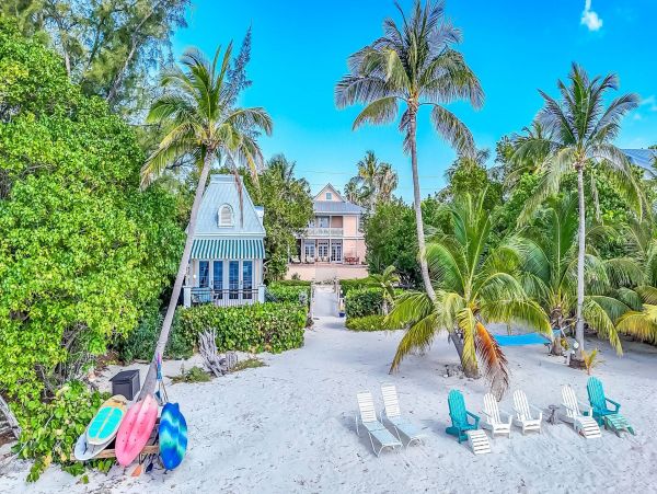 Islamorada Beachfront Four Bedroom Vacation Home