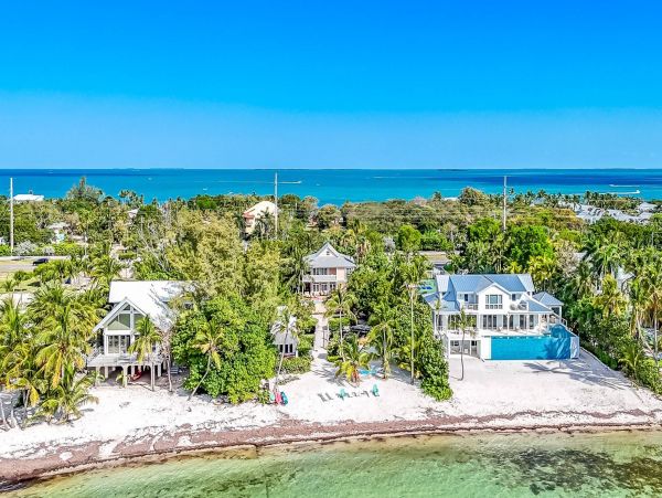 Islamorada Beachfront Four Bedroom Vacation Home