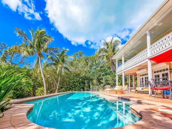Islamorada Beachfront Four Bedroom Vacation Home