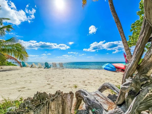 Islamorada Beachfront Four Bedroom Vacation Home