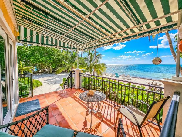Islamorada Beachfront Four Bedroom Vacation Home