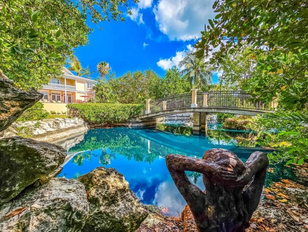 Islamorada Beachfront Four Bedroom Vacation Home