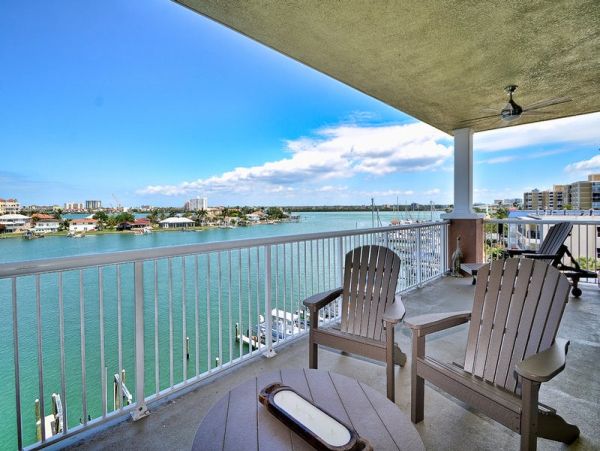 Clearwater Delight Three Bedroom Vacation Condo