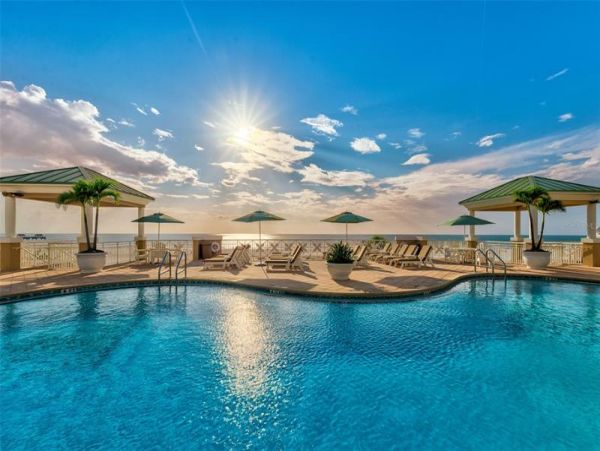 Beach Views Vacation Condo in Clearwater Beach Three Bedroom