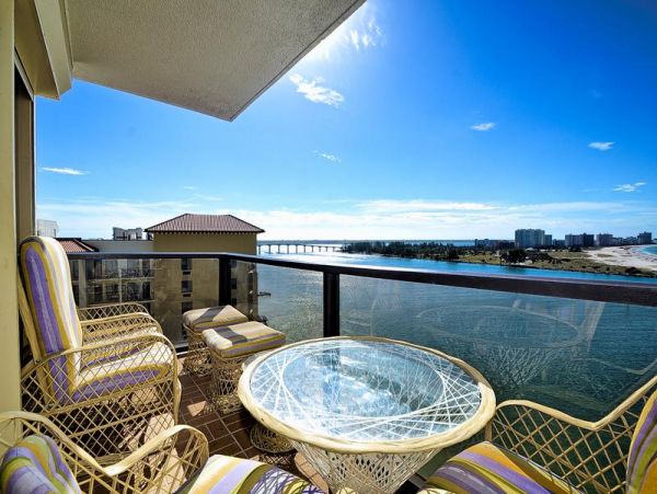 Lovely Views Clearwater Condo Sleeps 5 Guests