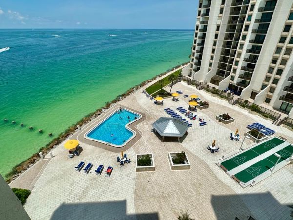 Two Bedroom Gulf Front Vacation Rental in Clearwater Beach