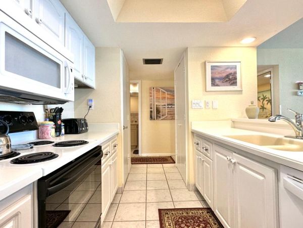 Two Bedroom Gulf Front Vacation Rental in Clearwater Beach