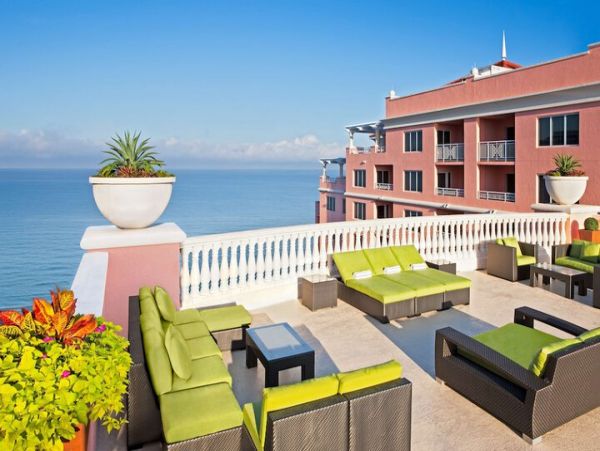 Clearwater Luxury Three Bedroom Condo Amazing Ocean Views