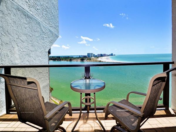 Clearwater Lovely Condo Away From Home