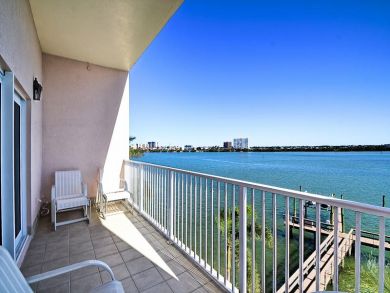 Clearwater Condo 934977 Clearwater Condo 934977