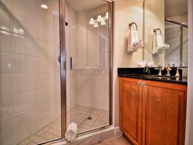Clearwater Condo 934977 Clearwater Condo 934977