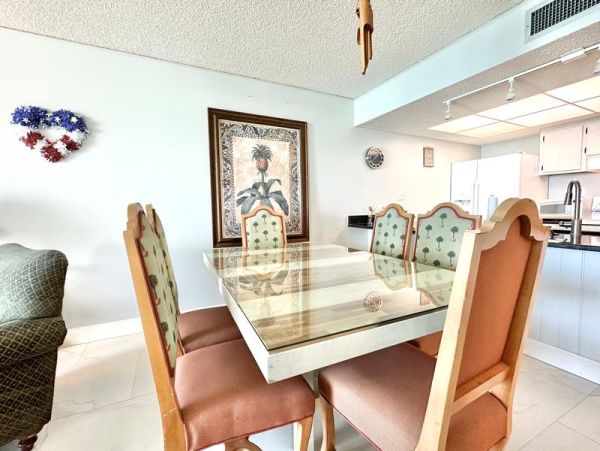 Clearwater Beach Two Bedroom Vacation Condo with Breathtaking Gulf View