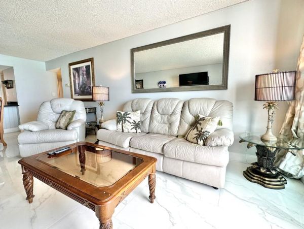 Clearwater Beach Two Bedroom Vacation Condo with Breathtaking Gulf View