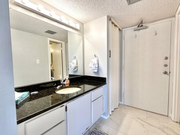 Clearwater Beach Two Bedroom Vacation Condo with Breathtaking Gulf View