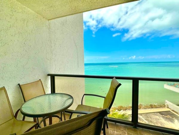 Clearwater Beach Two Bedroom Vacation Condo with Breathtaking Gulf View