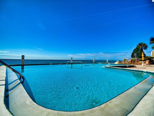 Delightful Water Views From This Amazing Condo in Clearwater Beach