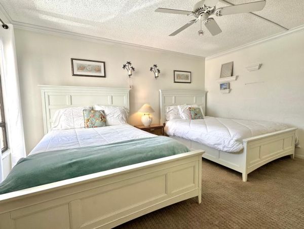 Delightful Water Views From This Amazing Condo in Clearwater Beach