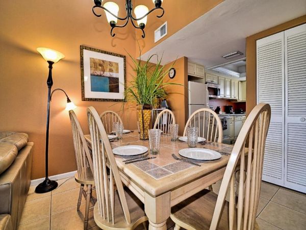 Spacious Beach Two Bedroom Condo with Balcony