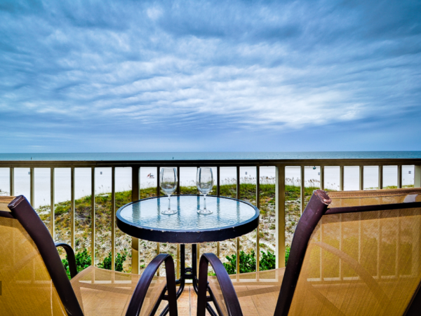 Beachfront Condo 2 Bedrooms at Clearwater Beach