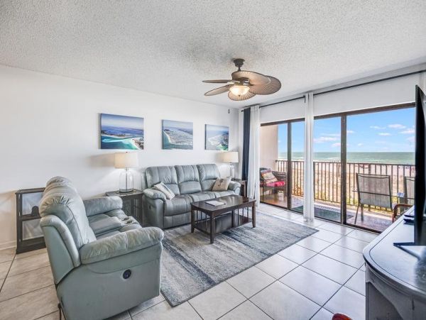 Clearwater Beach Stunning Gulf Front Three Bedroom Condo