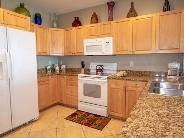 Clearwater Waterfront Condo for 8 Guests