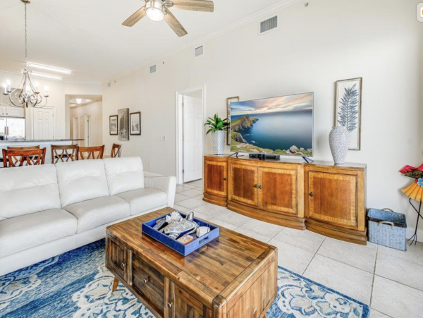 Clearwater Waterfront Three Bedroom Three Bathroom Amazing Views