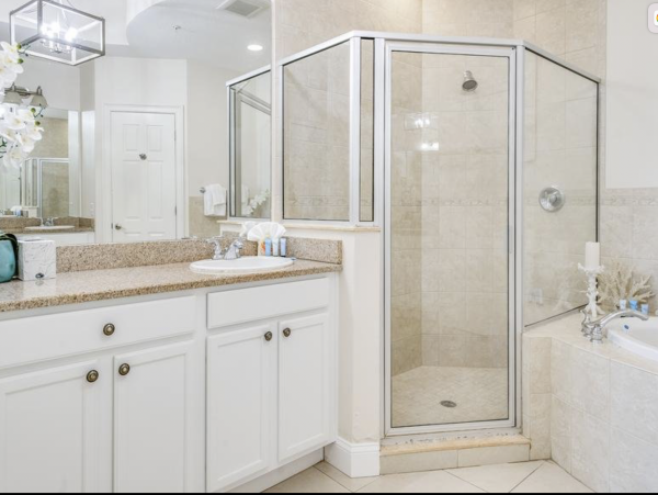 Clearwater Waterfront Three Bedroom Three Bathroom Amazing Views