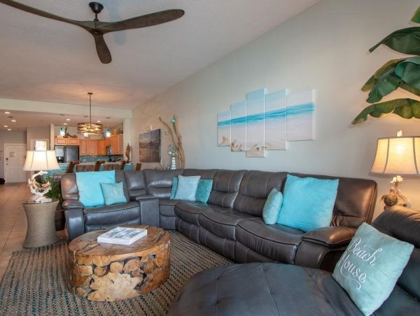 Bayfront Luxury Condo in Clearwater