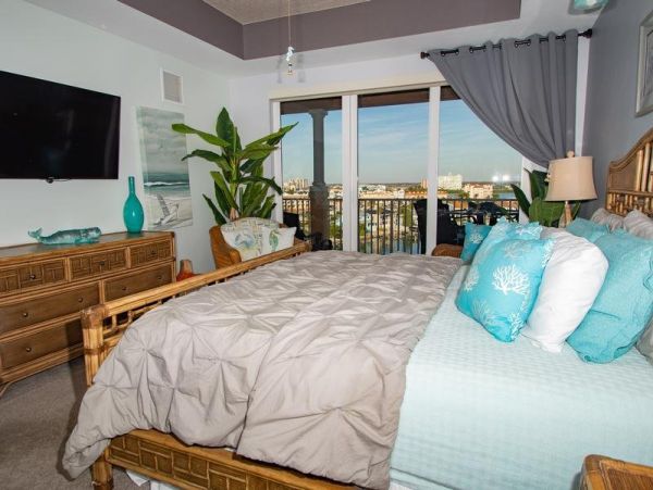 Bayfront Luxury Condo in Clearwater