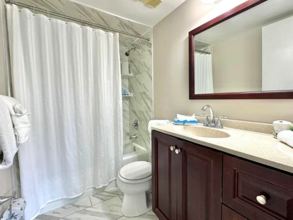 2 bedroom - 2 bathroom condo across the street from the beach