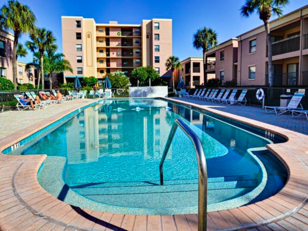 2 bedroom - 2 bathroom condo across the street from the beach