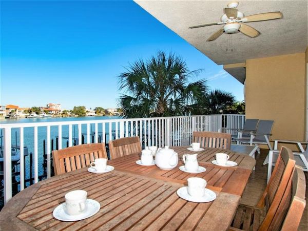Clearwater Vacation Condo Three Bedroom Bay Views