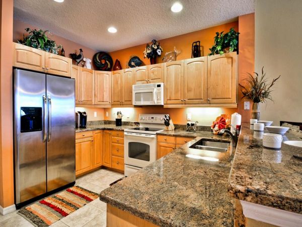 Harbor Views and easy access to beach