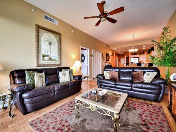 Harbor Views and easy access to beach