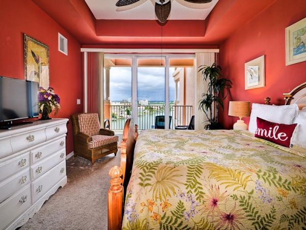 Harbor Views and easy access to beach