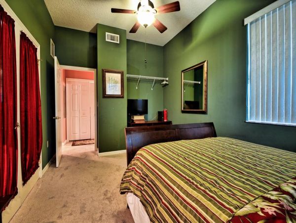 Harbor Views and easy access to beach