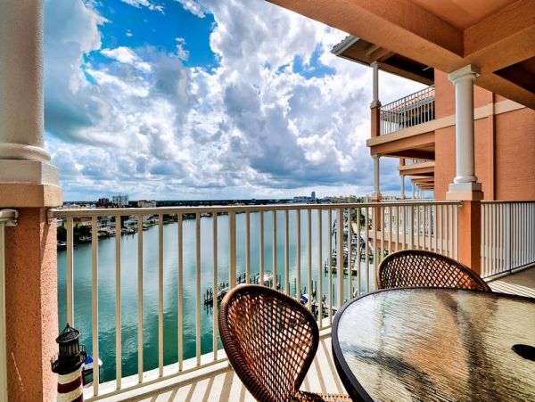 Harbor Views and easy access to beach