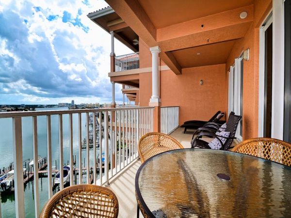 Harbor Views and easy access to beach