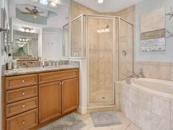 Waterfront Vacation Condo with 3 Bedrooms in Clearwater Beach